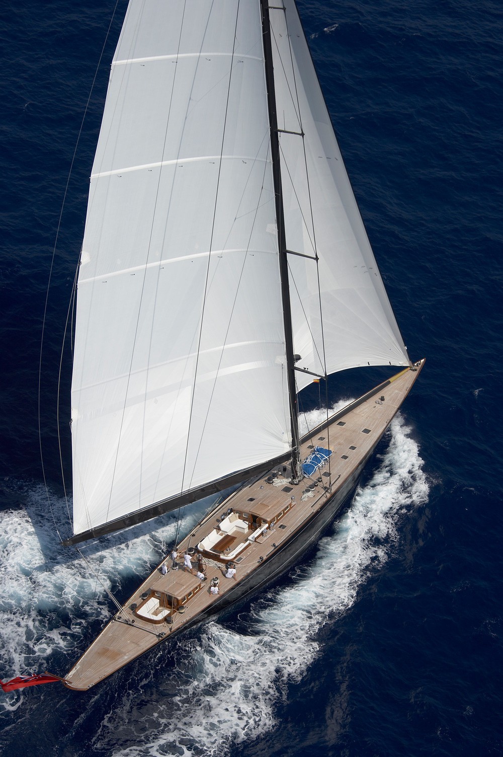 Yacht LIONHEART, Claasen Jachtbouw CHARTERWORLD Luxury Superyacht